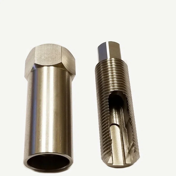 Slightly Oiled Machined Threads Slightly Oiled Machined Threads